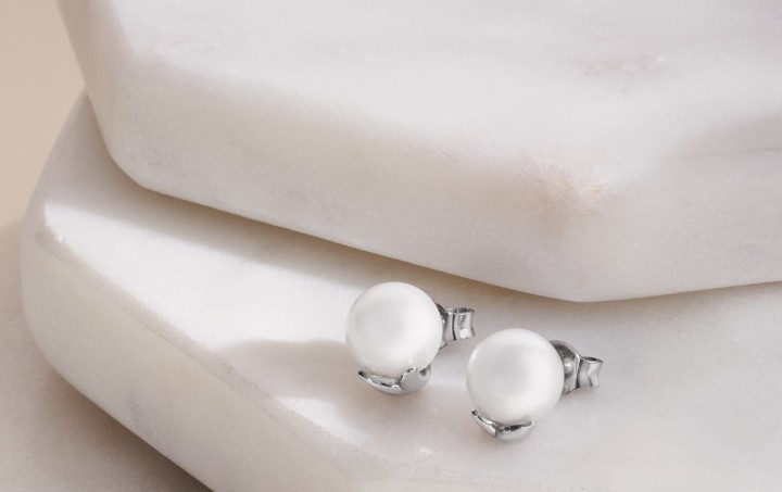 Bild von Ohrringe LOEE Pearls aus Weißgold mit Perlen