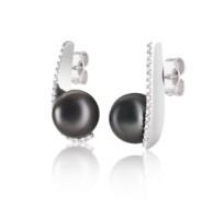 Bild von Ohrringe LOEE Pearls aus Weißgold mit Diamanten und Perlen
