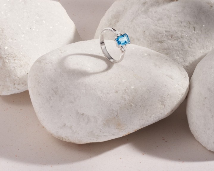 Bild von Ring LOEE Palette Diamonds aus Weißgold mit Diamanten und Topas