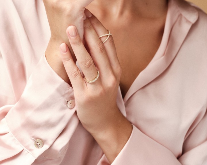 Bild von Ring LOEE Glare aus Gelbgold mit Diamanten