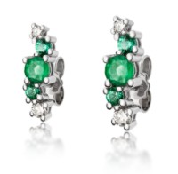 Produktdetails anzeigen - Ohrringe LOEE Sparkle aus Weißgold mit Diamanten und Smaragden Bild von Ohrringe LOEE Sparkle aus Weißgold mit Diamanten und Smaragden