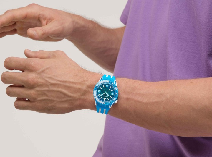 Bild von Swatch Blue Fire