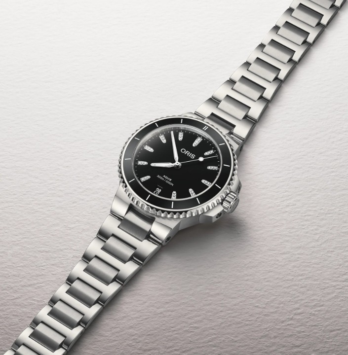 Bild von Oris Aquis Date Diamonds
