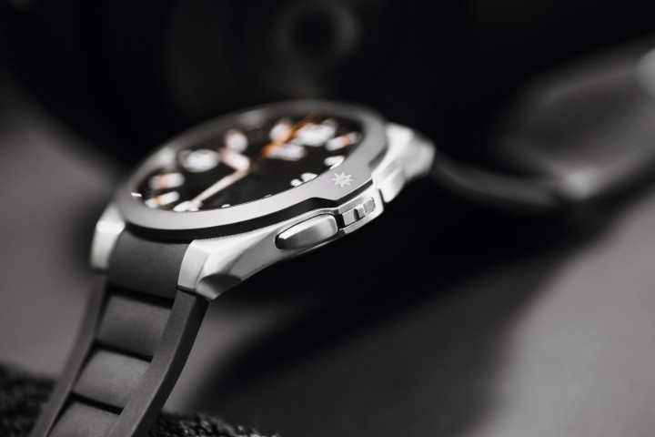 Bild von Junghans Spektrum Mega Solar
