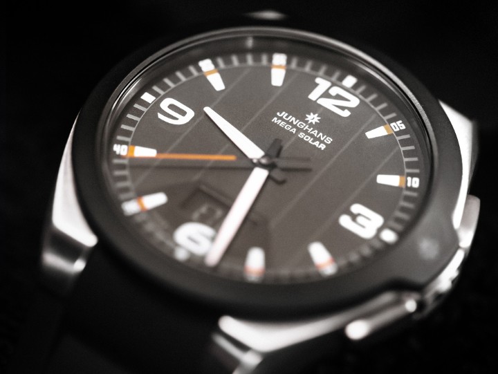 Bild von Junghans Spektrum Mega Solar