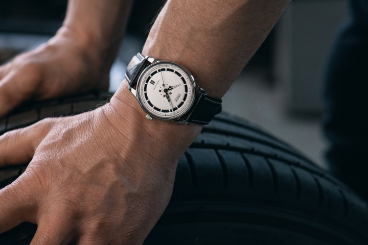 Bild von Union Glashütte Noramis Date Deutschland Klassik Limited Edition 2025