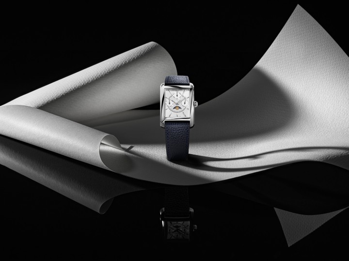 Bild von Frederique Constant Classics Carrée Calendar Moonphase