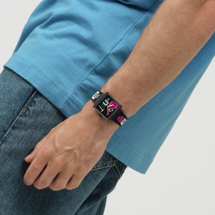 Bild von Swatch Pierced Edge
