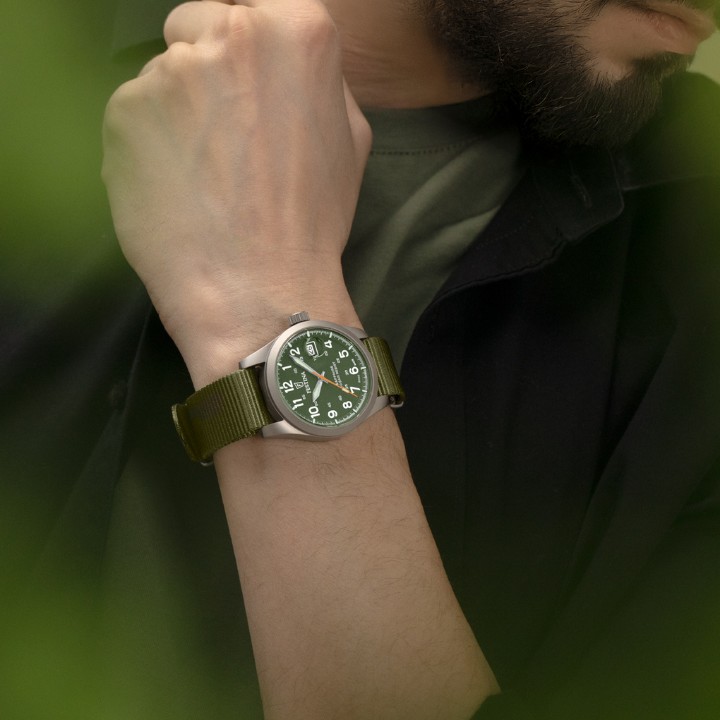 Bild von Festina Swiss Made Field Watch