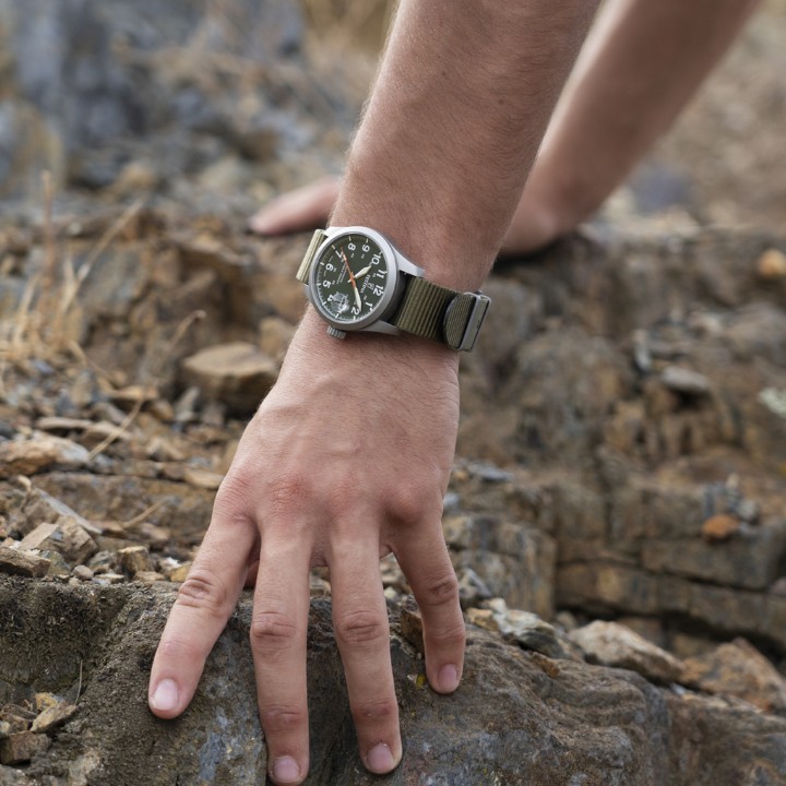 Bild von Festina Swiss Made Field Watch
