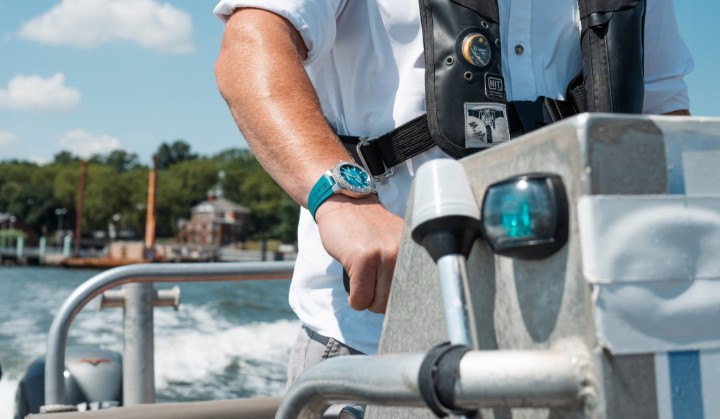 Bild von Oris Aquis New York Harbor Limited Edition II