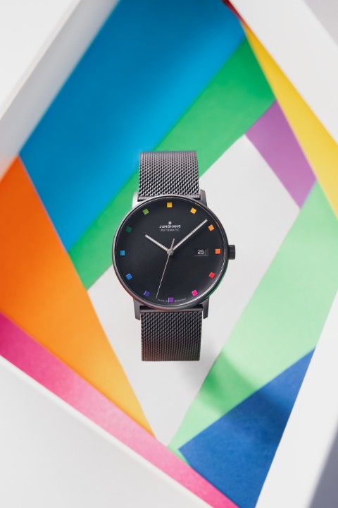 Bild von Junghans FORM A Bauhaus Limited Edition