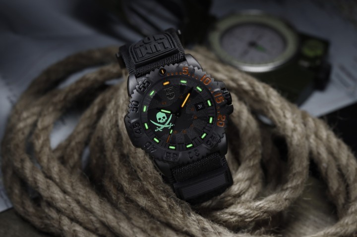 Bild von Luminox Navy SEAL Pirates Limited Edition