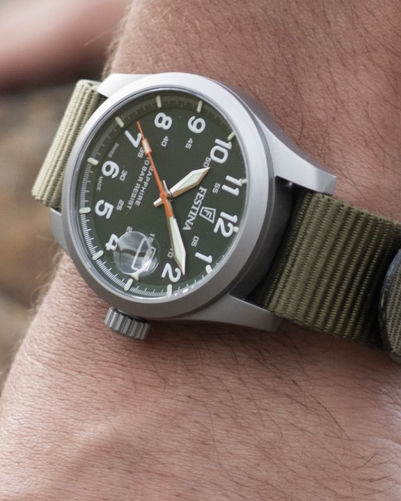Bild von Festina Swiss Made Field Watch