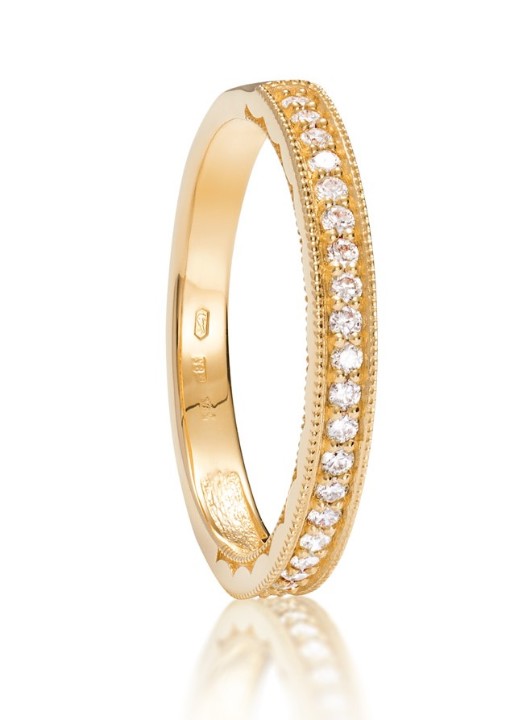 Bild von Ring LOEE aus Gelbgold mit Diamanten