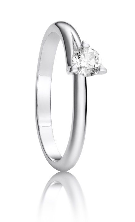 Bild von Verlobungsring LOEE aus Weißgold mit einem Diamanten