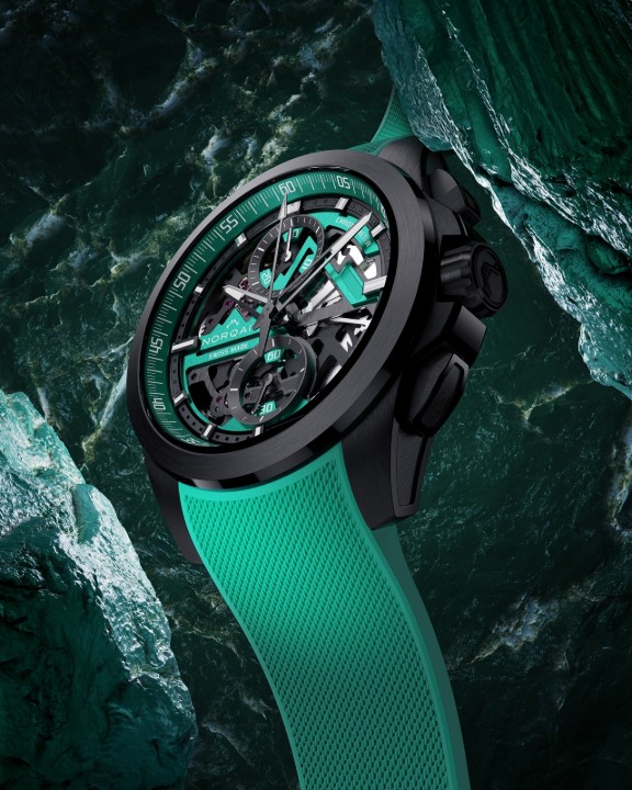 Bild von NORQAIN Independence Skeleton Chrono Jade Limited Edition