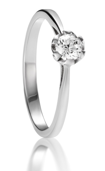 Bild von Verlobungsring LOEE aus Weißgold mit einem Diamanten