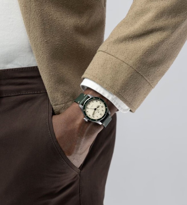 Bild von Hamilton Khaki Aviation Pilot Pioneer Auto