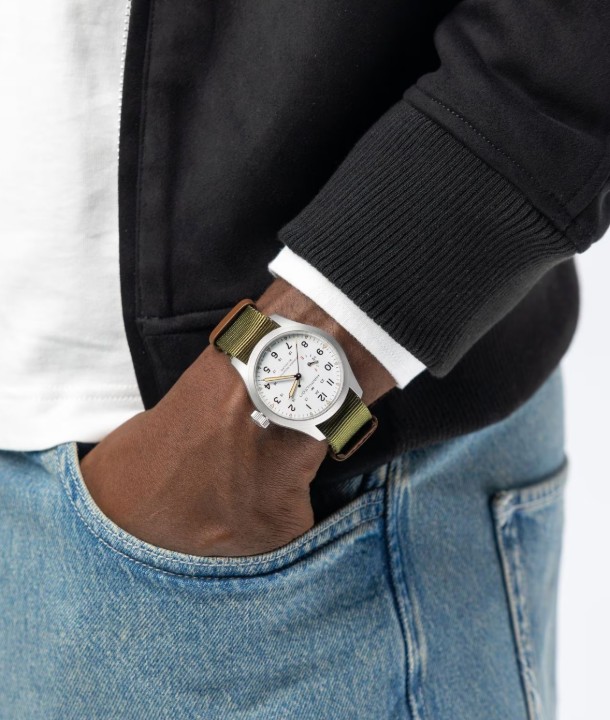 Bild von Hamilton Khaki Field Mechanical Power Reserve
