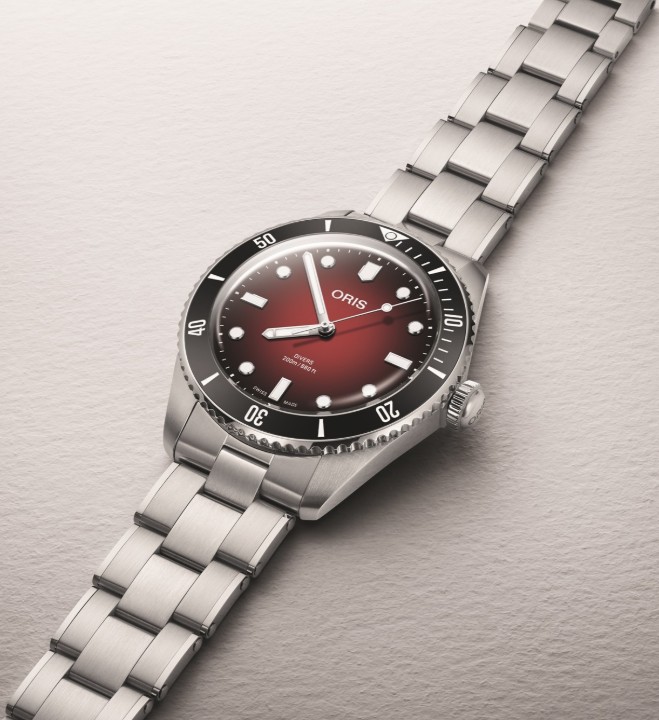 Bild von Oris X Redbar Divers Limited Edition II