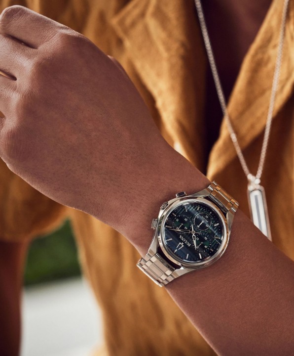 Bild von Bulova CURV Dress Quartz