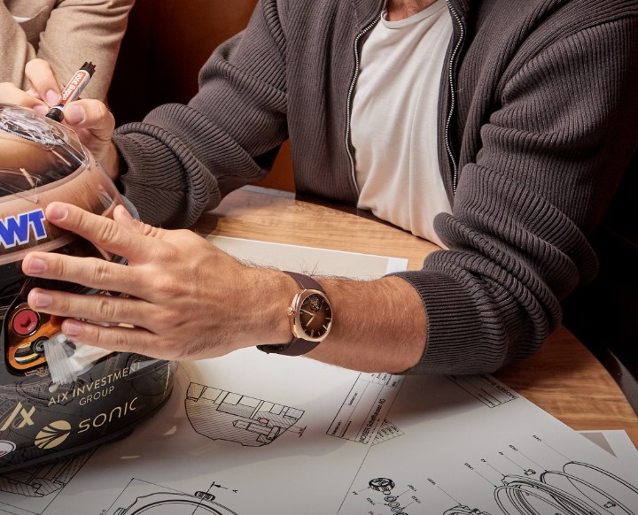 Bild von H. Moser & Cie Streamliner Tourbillon Pierre Gasly Limited Edition