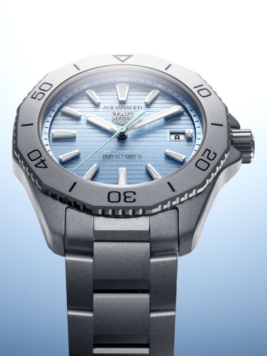 Bild von Tag Heuer Aquaracer Professional 200 Solargraph