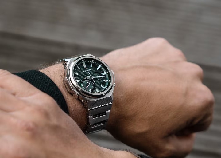 Bild von Casio G-Shock G-Steel Carbon Core Guard