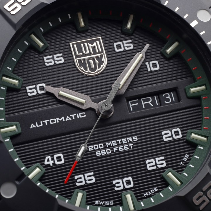 Bild von Luminox Master Carbon SEAL Automatic