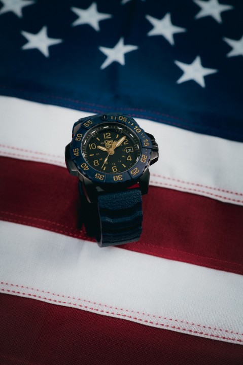 Bild von Luminox Navy SEAL Foundation 3250 Back to the Blue Series