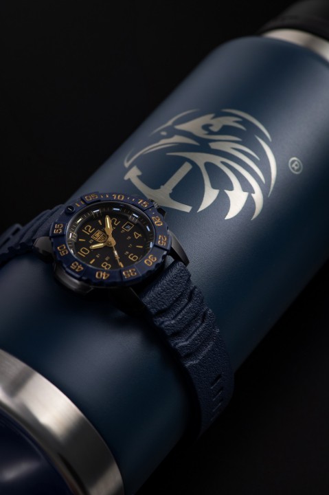 Bild von Luminox Navy SEAL Foundation 3250 Back to the Blue Series