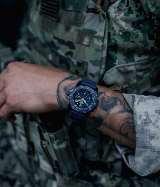 Bild von Luminox Navy SEAL Foundation 3250 Back to the Blue Series