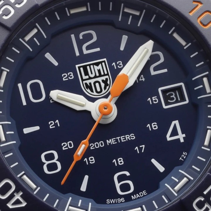 Bild von Luminox Navy SEAL Foundation 3250 Back to the Blue Series