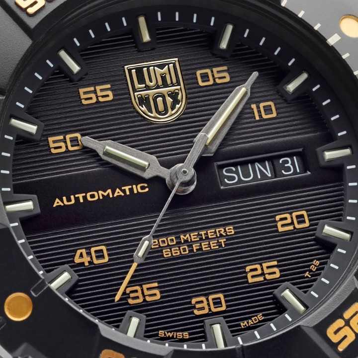 Bild von Luminox Master Carbon SEAL Automatic 3860 Limited Edition