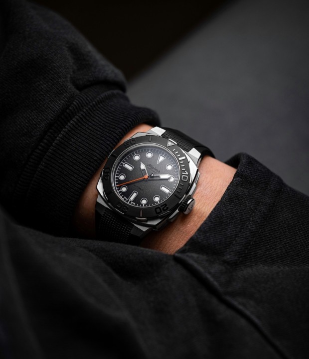 Bild von Alpina × TRTS Seastrong Diver Extreme Automatic Limited Edition