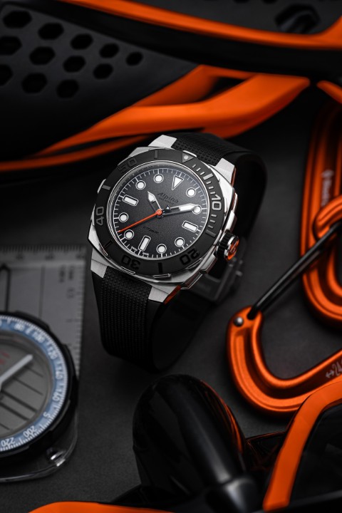 Bild von Alpina × TRTS Seastrong Diver Extreme Automatic Limited Edition