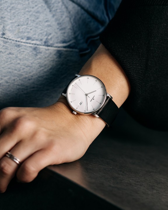 Bild von Junghans Form Quartz
