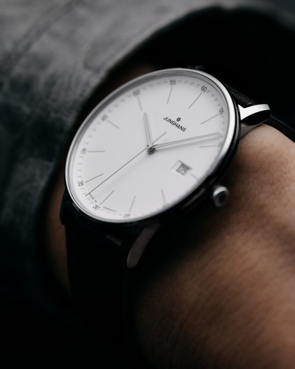 Bild von Junghans Form Quartz