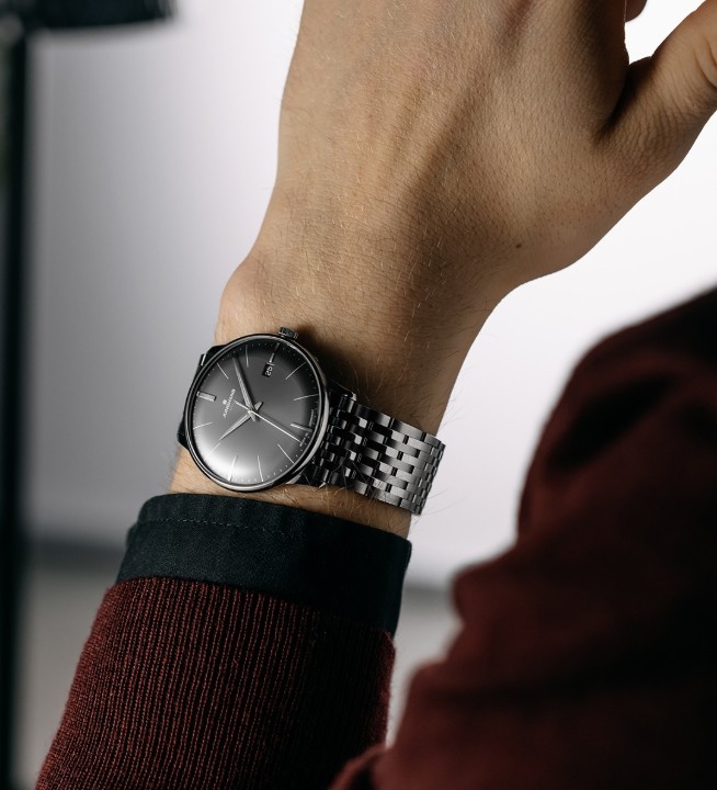 Bild von Junghans Meister Mega