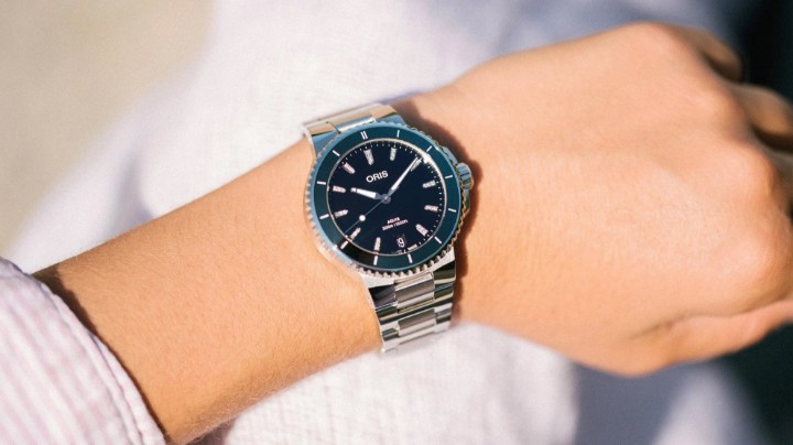 Bild von Oris Aquis Date Diamonds