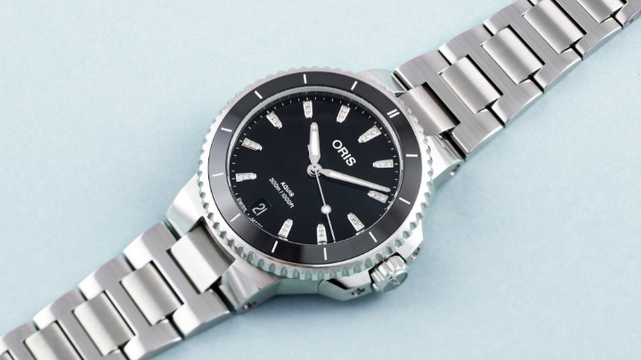 Bild von Oris Aquis Date Diamonds