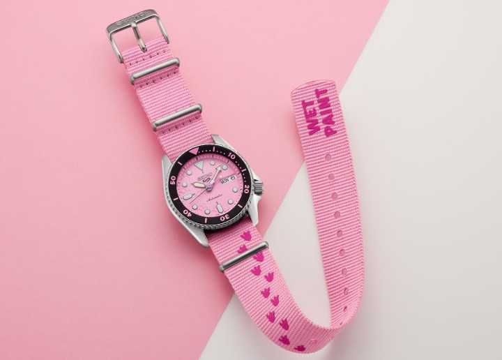 Bild von Seiko 5 Sports Pink Panther Limited Edition