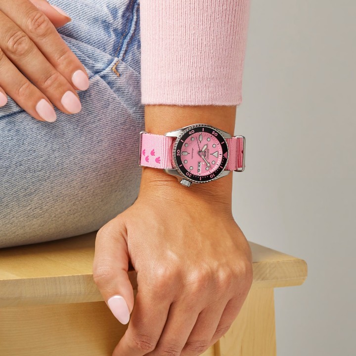 Bild von Seiko 5 Sports Pink Panther Limited Edition