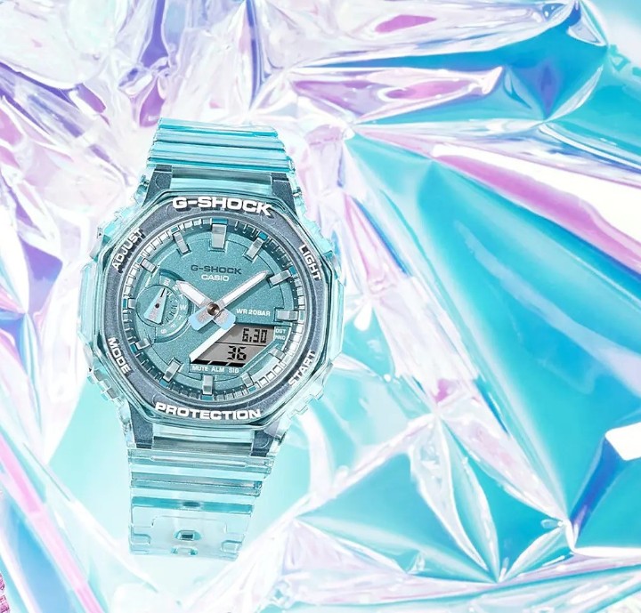 Bild von Casio G-Shock Mini Carbon Core Guard Skeleton x Metallic Dial