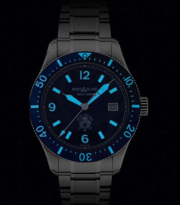 Bild von Montblanc 1858 Iced Sea Automatic Date