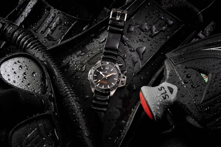 Bild von Hamilton Khaki Navy Frogman Auto