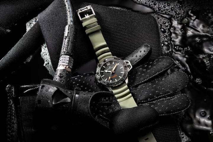 Bild von Hamilton Khaki Navy Frogman Auto