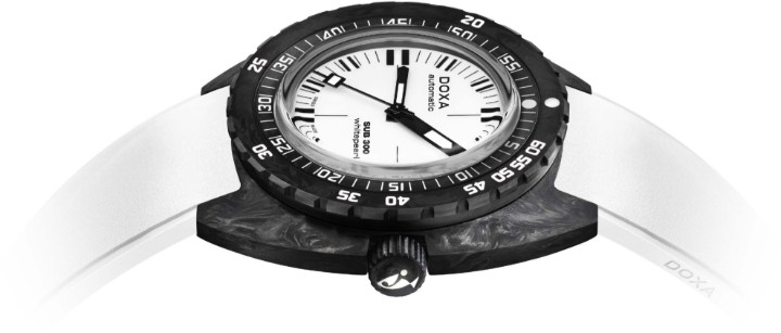Bild von Doxa SUB 300 Carbon Whitepearl