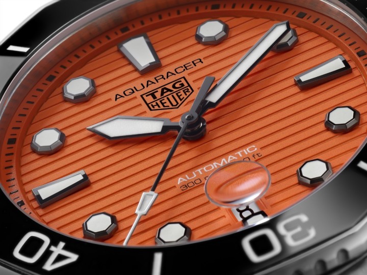 Bild von Tag Heuer Aquaracer Professional 300 Orange Diver
